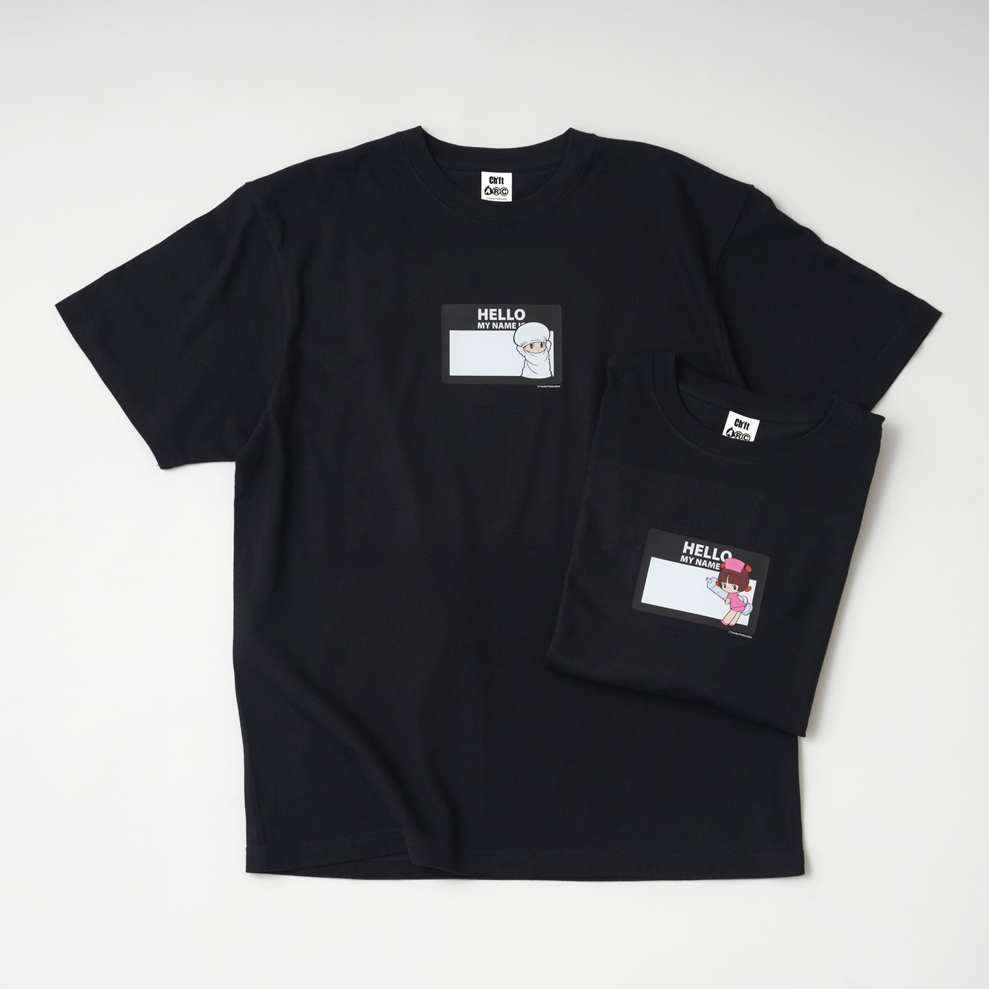 【予約商品】<ARC>HELLO MY NAME IS(ピノコ)Ⅳ Tシャツ BLACK【お届けは24年2月下旬より順次】