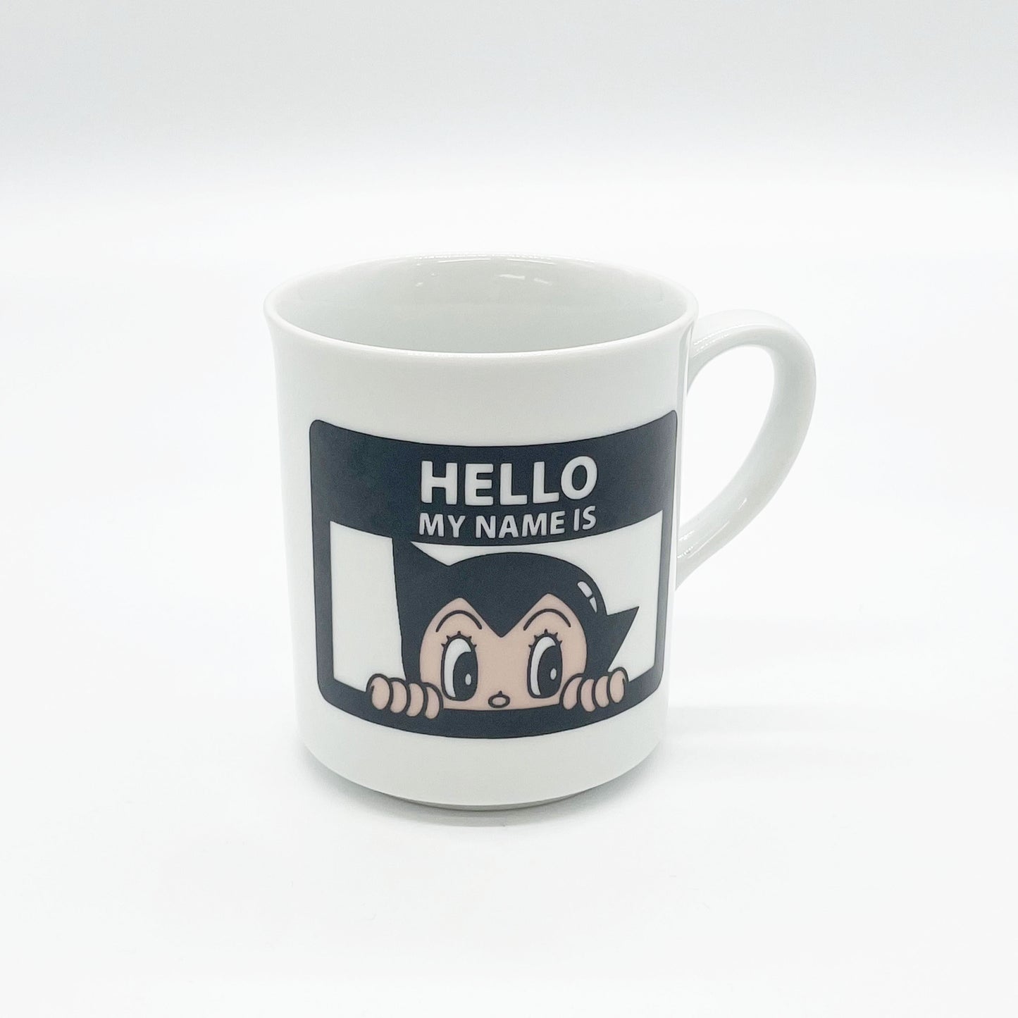 【受注商品】＜Kiln-ium＞波佐見焼マグカップ　HELLO MY NAME IS（ATOM）BLACK【お届けは4月下旬より順次】