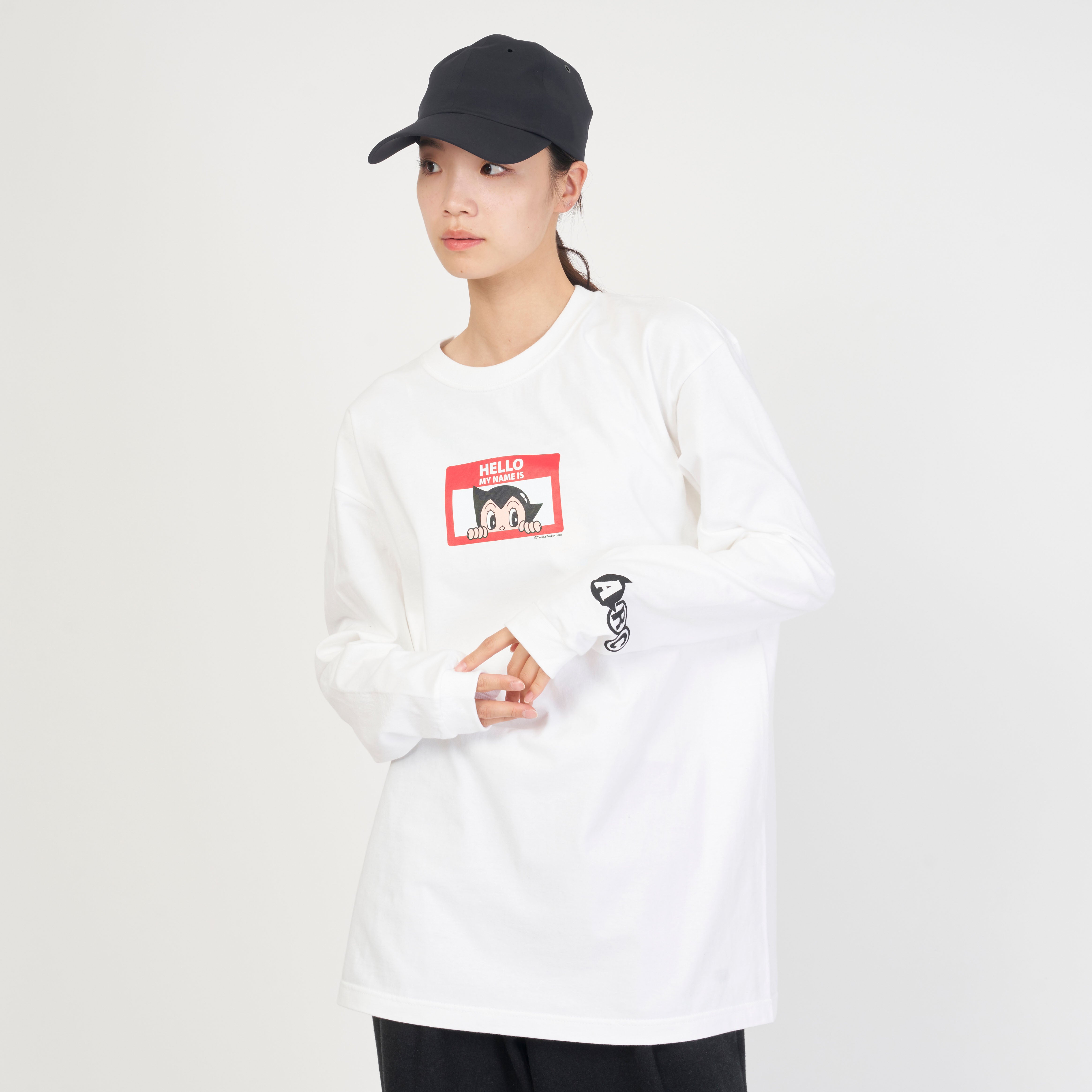 ＜ARC＞HELLO MY NAME IS（ATOM）ロンT　WHITE×RED