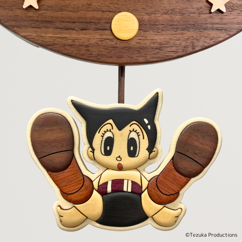 【受注商品】鉄腕アトム 寄せ木振り子時計【お届けは26年2月下旬より順次】